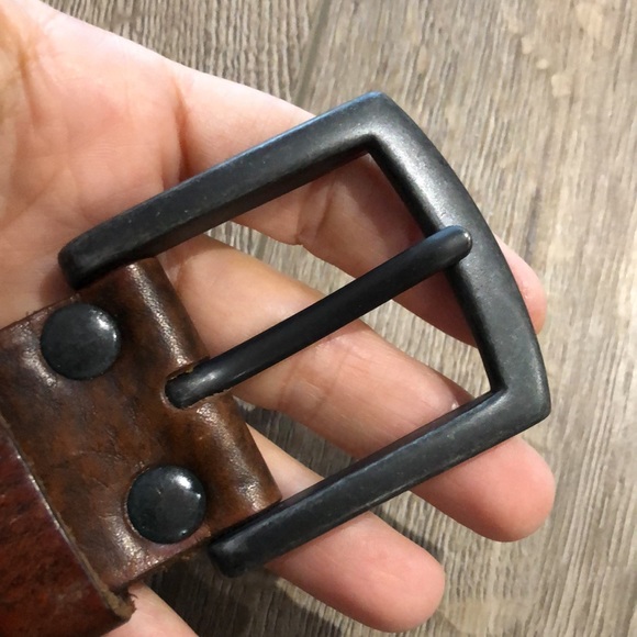 TRAILER Full Grain Studded Textured Leather Belt - Picture 6 of 10